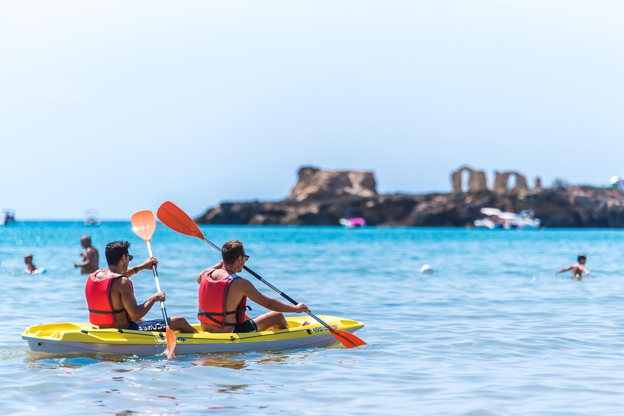 Camping Luminoso Punta Braccetto Ngoại thất bức ảnh